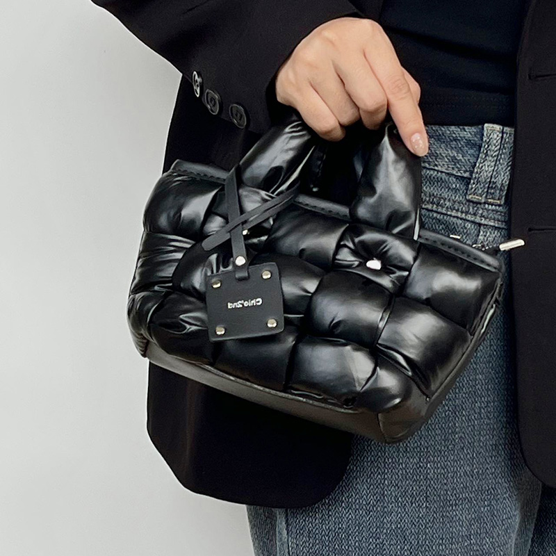 Women Bags In Trend - Black Down Bags Tote Bag Fashion
