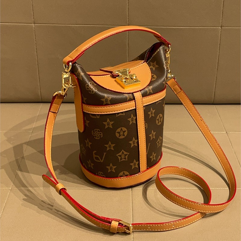 Light Luxury Brand Women's Bag - Women Bags High End Brands recension och pris