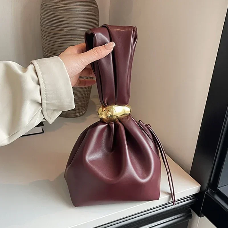 Solid color PU Leather Clutch  - Women'S Evening Bags recension och pris