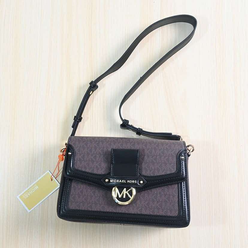 Michael Kors' brand new minima - Women Bags High End Brands recension och pris