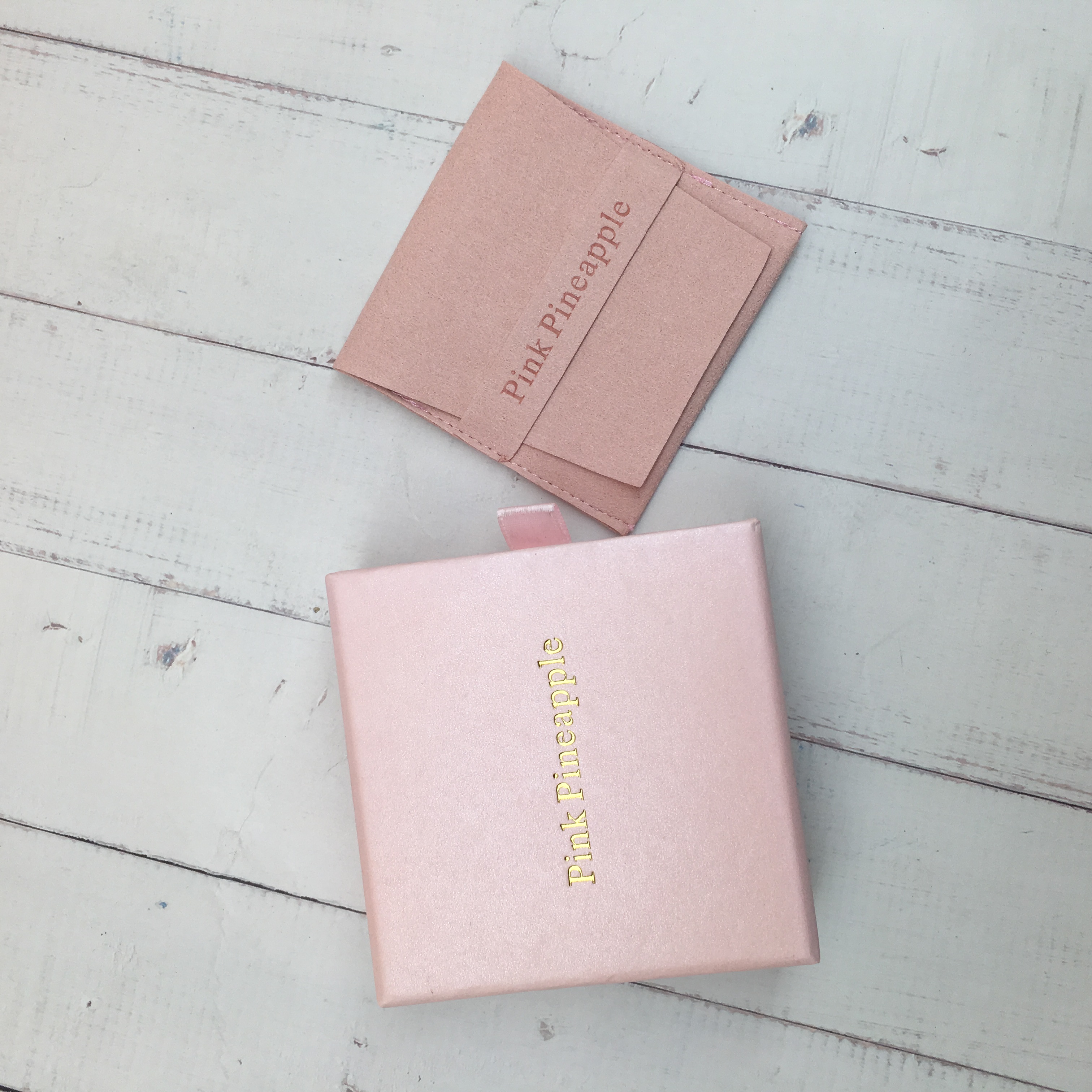 SheepSew Custom Logo Printed J - Box Bag Rigid recension och pris