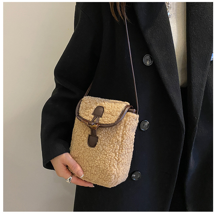 Lambswool Phone-bag Women Faux - Women'S Bags Cross Body recension och pris