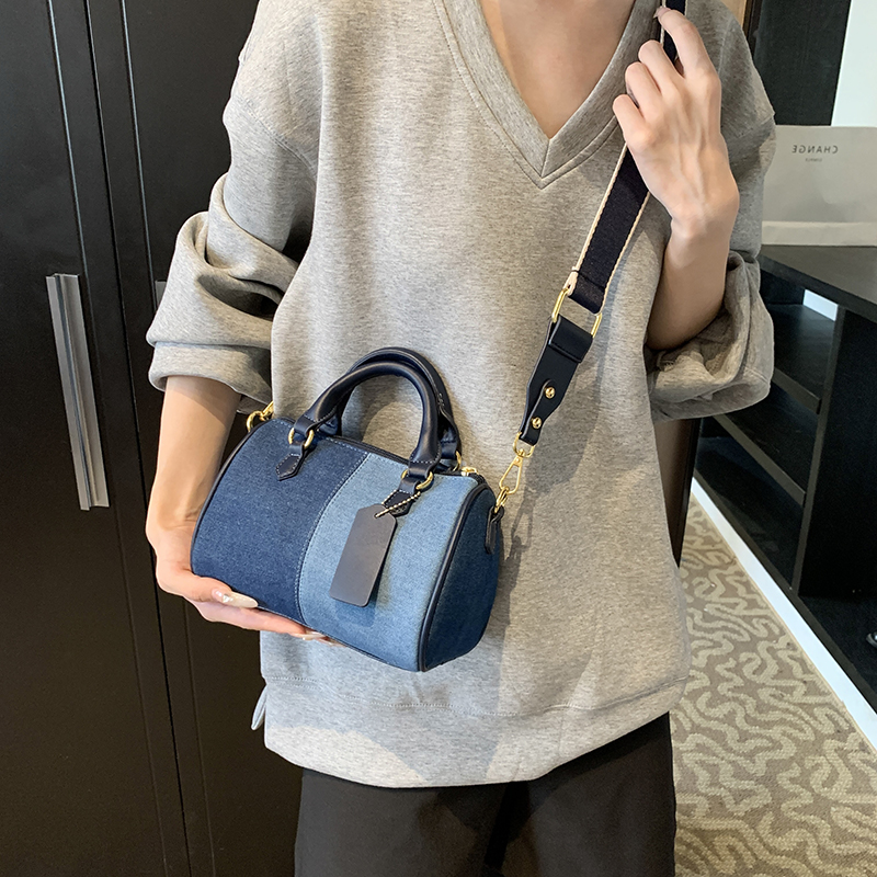 Patchwork Colorblock Mini Hand - Women Bags Guess recension och pris