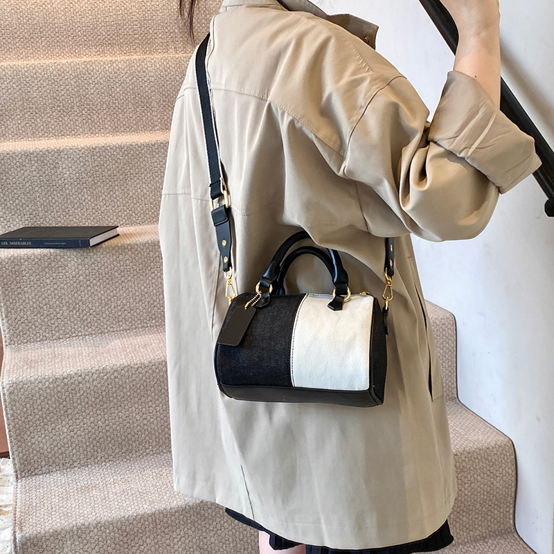Patchwork Colorblock Mini Hand - Women Bags Guess recension och pris