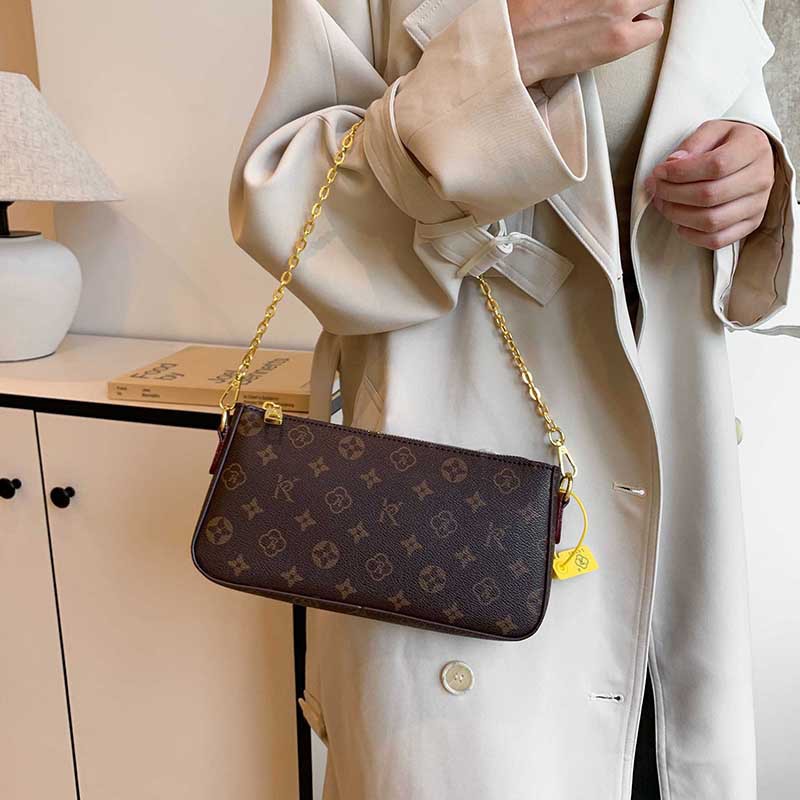 Light Luxury Design Ladies Pur - Women Bags Guess recension och pris