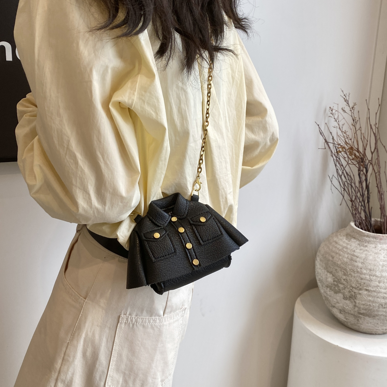 Jacket Design Women Sling Bag  - Women Bags In Trend recension och pris