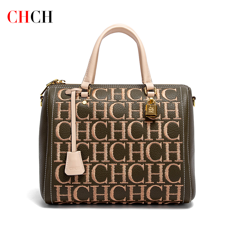 CHCH Women's Shoulder Bag New  - Women Bags Guess recension och pris