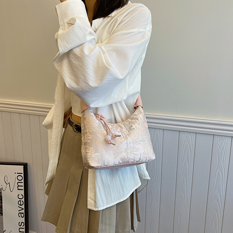 Chinese Ancient Style Wrist Ba - Women'S Evening Bags recension och pris